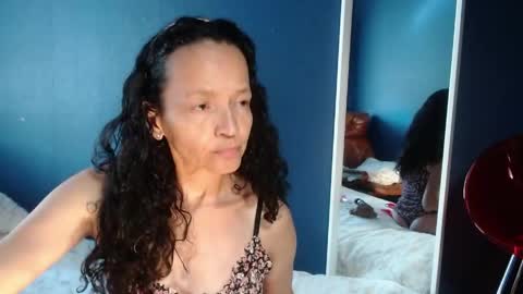 Nadia Cyel online show from 21, 4, 2026