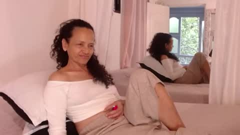 Snapshot of arabiel chatting on 22, 7, 2026 Nadia Cyel online show from 22, 7, 2026