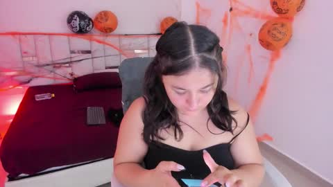 Snapshot of aradia_kiss chatting on 15, 10, 2025 aradia_kiss online show from 15, 10, 2025
