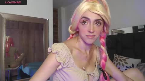 Sharlotte online show from 13, 2, 2025