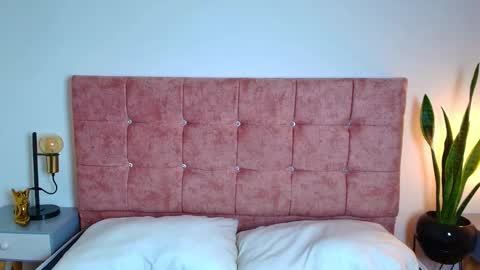 Ares Alpha  online show from 3, 12, 2025