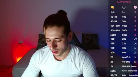 Snapshot of ares_blue chatting on 12, 3, 2025 ares blue online show from 12, 3, 2025