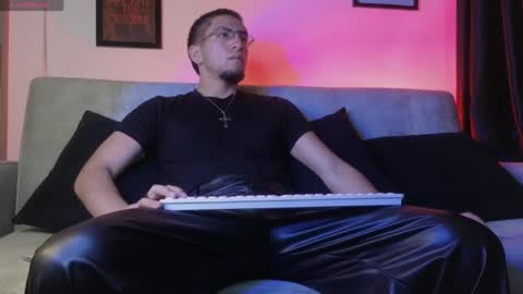 Mateo online show from 18, 4, 2026