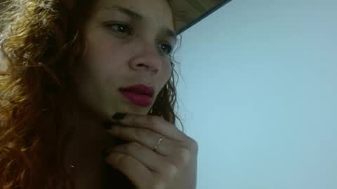 aress  adameck online show from 18, 12, 2024