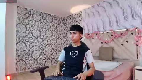 aress_tay online show from 19, 5, 2026