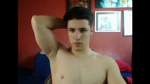 Snapshot of aresxz1 chatting on 5, 7, 2026 aresxz1 online show from 5, 7, 2026