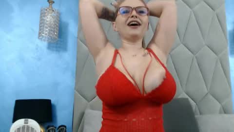 aretialisya online show from 3, 12, 2025