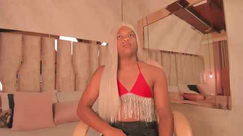 Snapshot of ari_monet chatting on 23, 11, 2025 ARI online show from 23, 11, 2025