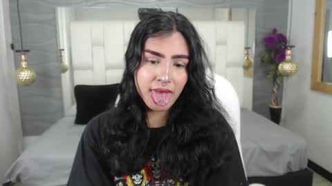 Ari  online show from 3, 3, 2025