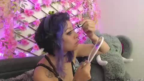 Snapshot of aria_silk chatting on 15, 7, 2026 aria_silk online show from 15, 7, 2026