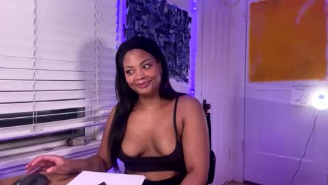 Aria Atelier online show from 25, 9, 2025