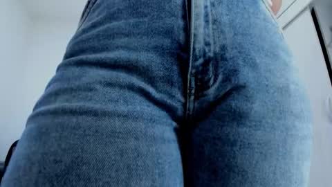 ariacoral online show from 3, 3, 2026