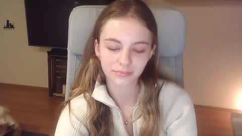 Snapshot of ariacreazy chatting on 26, 10, 2025 AriaCreazy online show from 26, 10, 2025