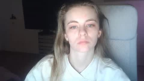 AriaCreazy online show from 20, 4, 2026