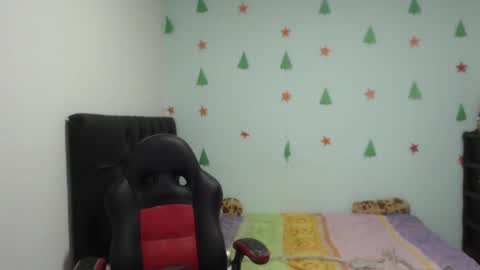 ...Ariana... online show from 5, 12, 2024