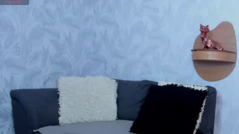 ariadnaa_brown1 online show from 28, 6, 2026