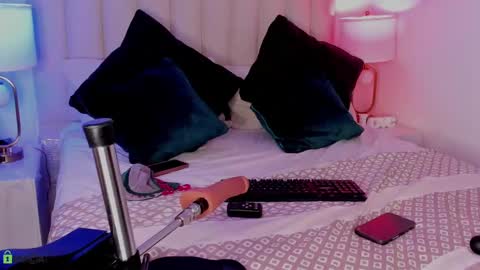 ariadnacolby online show from 3, 3, 2025