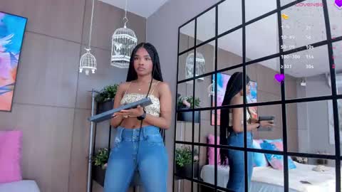 Aria Foster online show from 1, 3, 2025