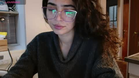 ariagal online show from 1, 6, 2026