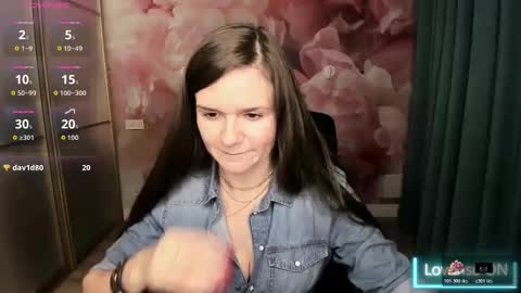 AriaGray online show from 30, 10, 2025