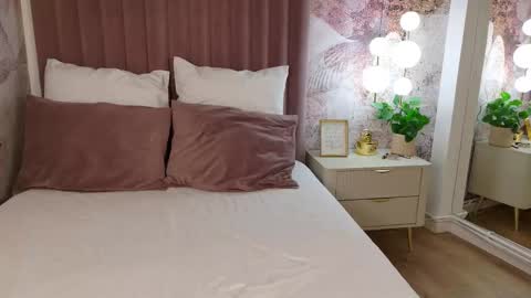 Snapshot of ariaheart_ chatting on 26, 11, 2025 Aria online show from 26, 11, 2025