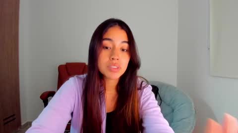 Aria Montgomery online show from 11, 3, 2025