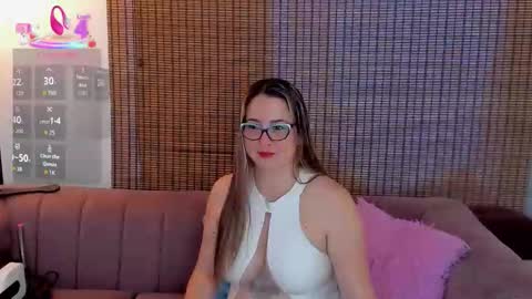 Ariana Cruz online show from 26, 11, 2025