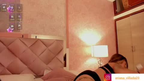 Snapshot of ariana_villada chatting on 20, 9, 2025 Ari online show from 20, 9, 2025