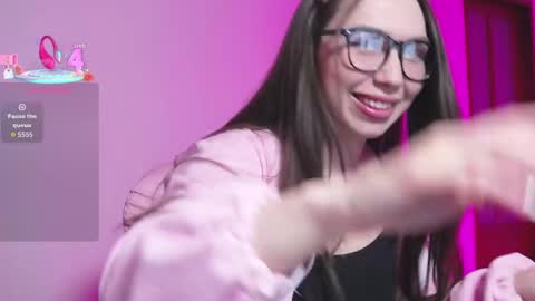 arianahot777 online show from 24, 4, 2026