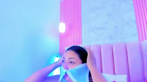 Snapshot of arianarougee chatting on 18, 7, 2026 ArianaRougee online show from 18, 7, 2026