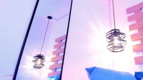 Ari  online show from 8, 10, 2025