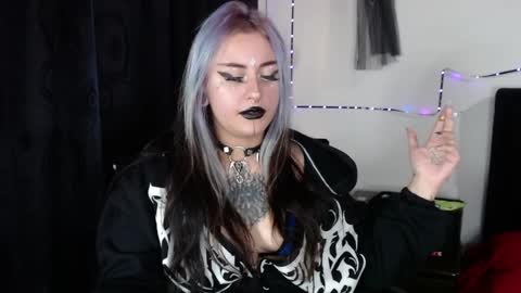 help me 100 hands up my OF is Free  online show from 25, 11, 2025