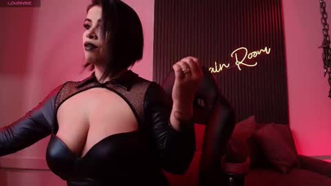 Snapshot of arianna__smith_ chatting on 16, 12, 2025 Arianna online show from 16, 12, 2025