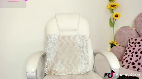 Arianna online show from 17, 2, 2025