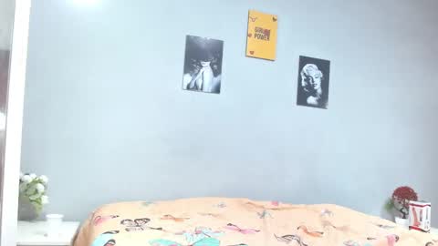 arianna rossi online show from 15, 4, 2026