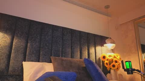 Arianna online show from 6, 4, 2026