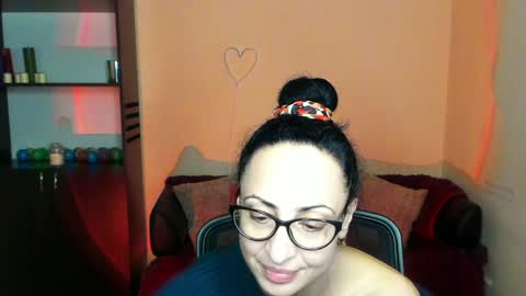 Snapshot of arianna_tifany chatting on 5, 1, 2025 Arianna online show from 5, 1, 2025