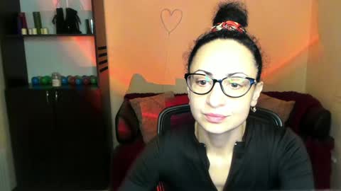 Snapshot of arianna_tifany chatting on 8, 1, 2025 Arianna online show from 8, 1, 2025