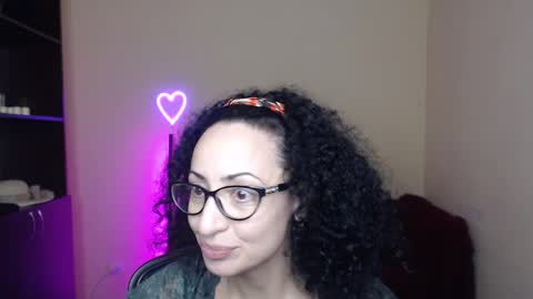 Snapshot of arianna_tifany chatting on 3, 2, 2025 Arianna online show from 3, 2, 2025