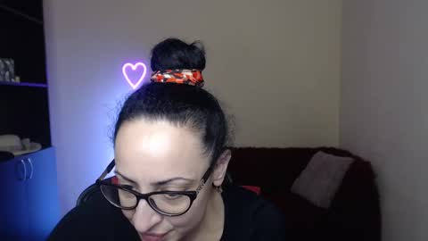 Snapshot of arianna_tifany chatting on 7, 2, 2025 Arianna online show from 7, 2, 2025