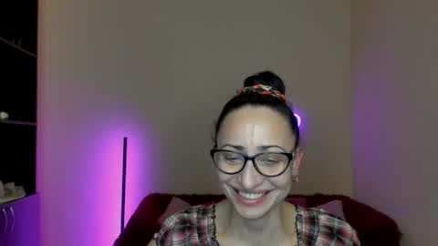Snapshot of arianna_tifany chatting on 1, 3, 2025 Arianna online show from 1, 3, 2025