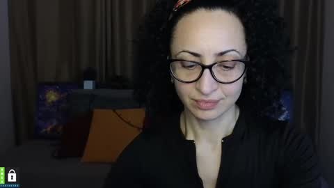 Snapshot of arianna_tifany chatting on 2, 3, 2025 Arianna online show from 2, 3, 2025