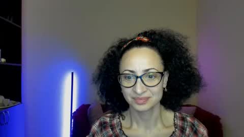 Snapshot of arianna_tifany chatting on 9, 3, 2025 Arianna online show from 9, 3, 2025