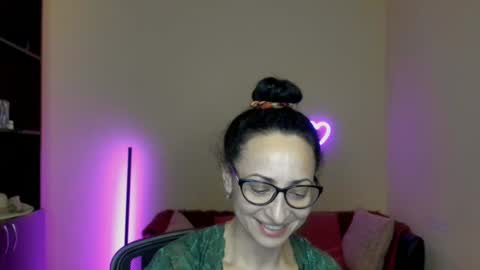 Snapshot of arianna_tifany chatting on 11, 3, 2025 Arianna online show from 11, 3, 2025