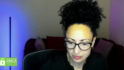 Snapshot of arianna_tifany chatting on 1, 10, 2025 Arianna online show from 1, 10, 2025