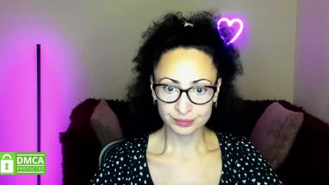 Snapshot of arianna_tifany chatting on 6, 10, 2025 Arianna online show from 6, 10, 2025