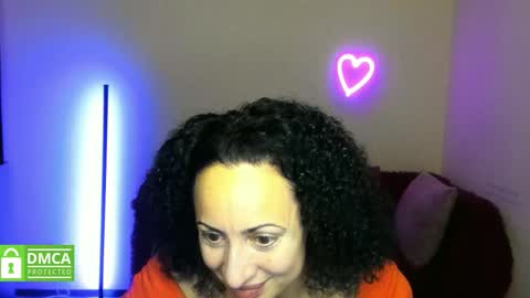Snapshot of arianna_tifany chatting on 2, 12, 2025 Arianna online show from 2, 12, 2025