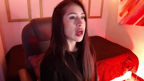 Snapshot of ariannaajames chatting on 19, 12, 2025 AriannaJames online show from 19, 12, 2025