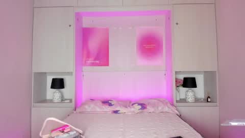 Snapshot of ariannavega_ chatting on 21, 4, 2026 ariannavega_ online show from 21, 4, 2026