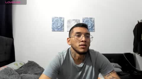 ariannawil online show from 15, 12, 2025